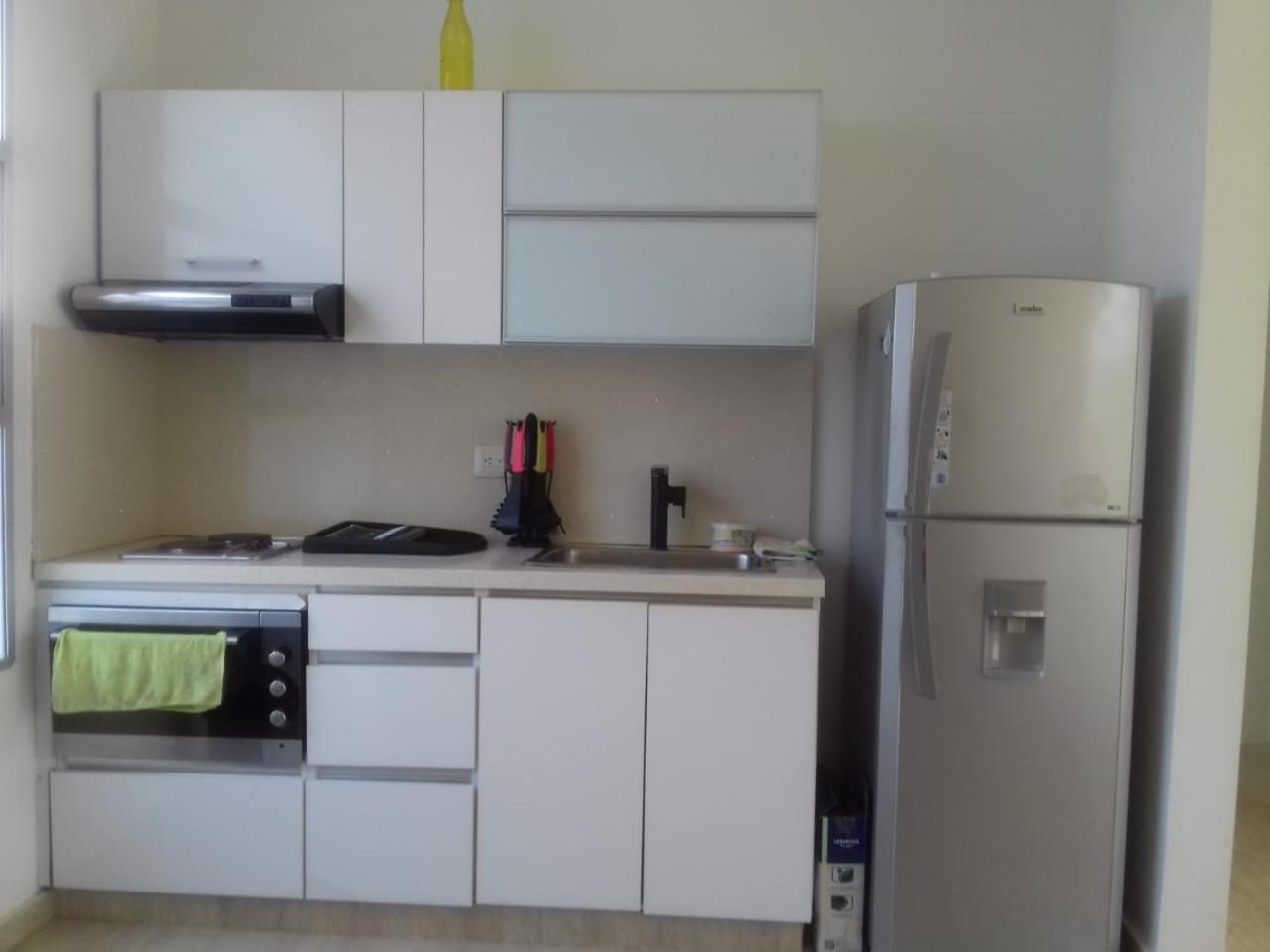 Puerto Caimán Cabana Puerto Velero מראה חיצוני תמונה